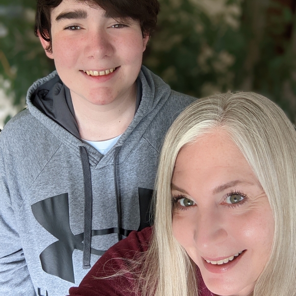 Meet your Posher, Kelly - Picture 1 of 1